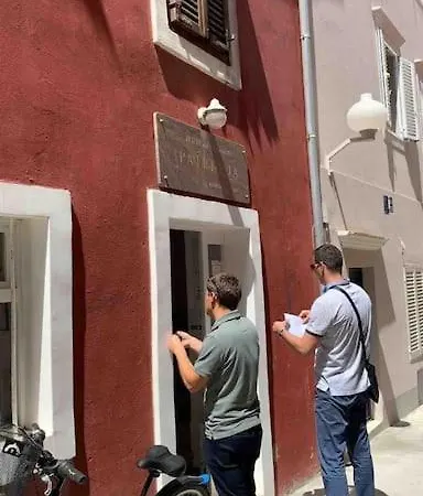 Old Town Zd Studio Apartman *