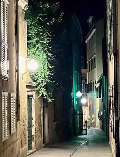 Old Town Zd Studio * Задар